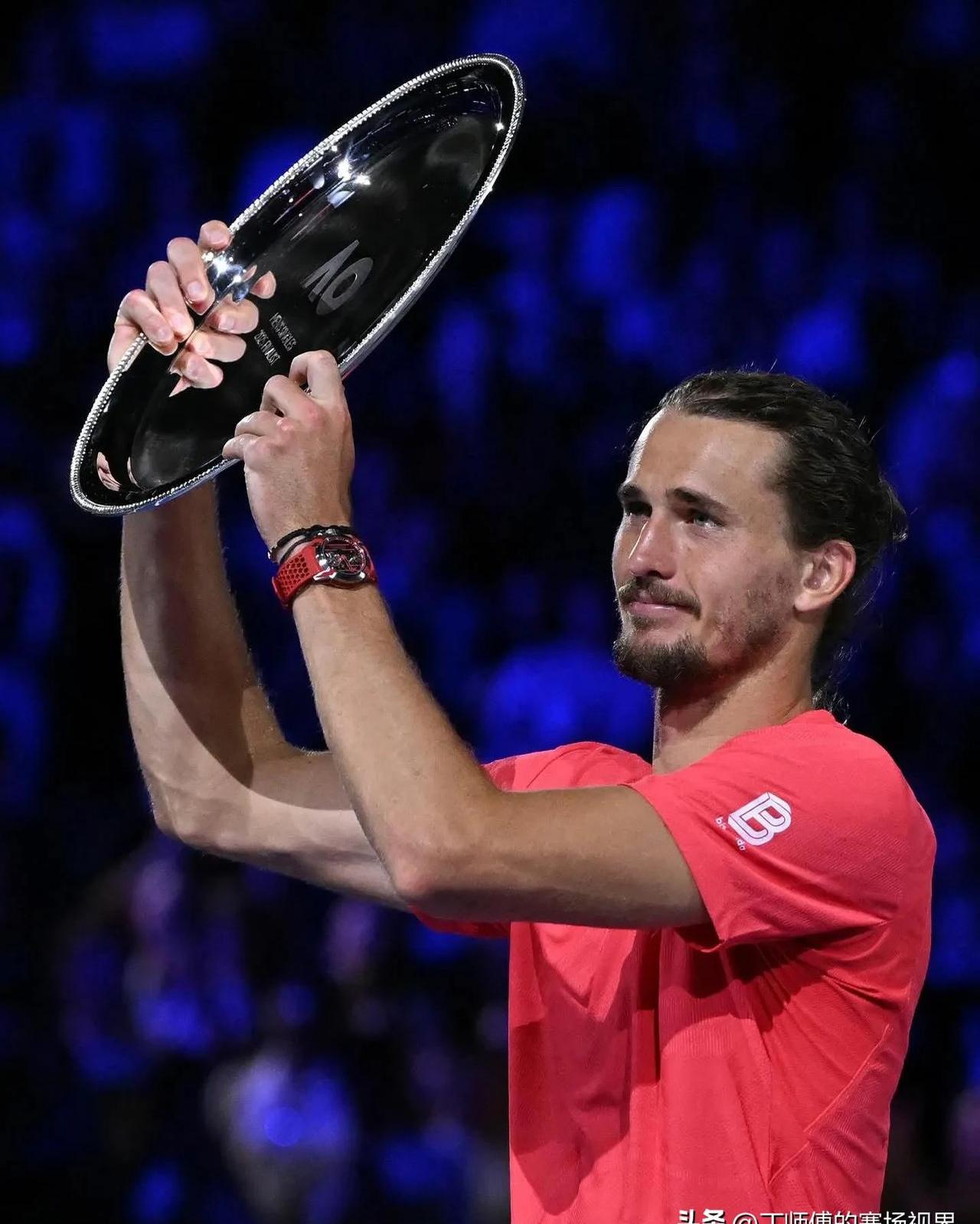 日本网球队爆冷意大利网球队，兹维列夫高光表现的简单介绍