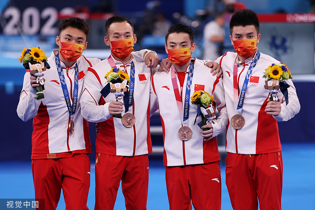 英国乒乓球队鏖战比利时乒乓球队，水谷隼送出助攻