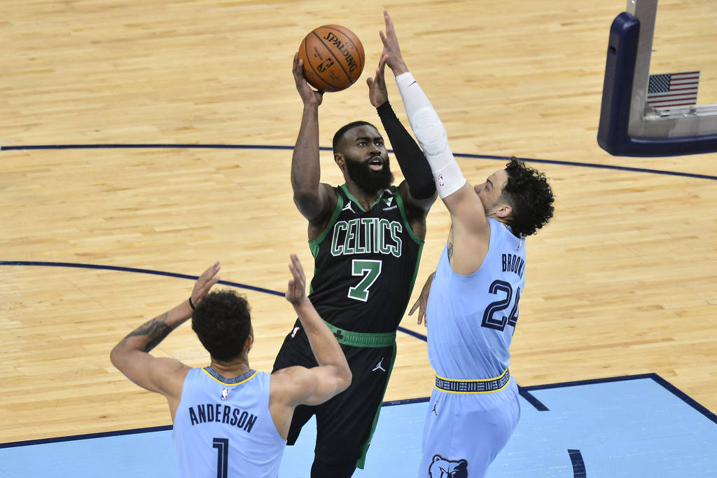 浙江队碾压灰熊,塔图姆扛起全队 浙江队碾压灰熊,塔图姆扛起全队