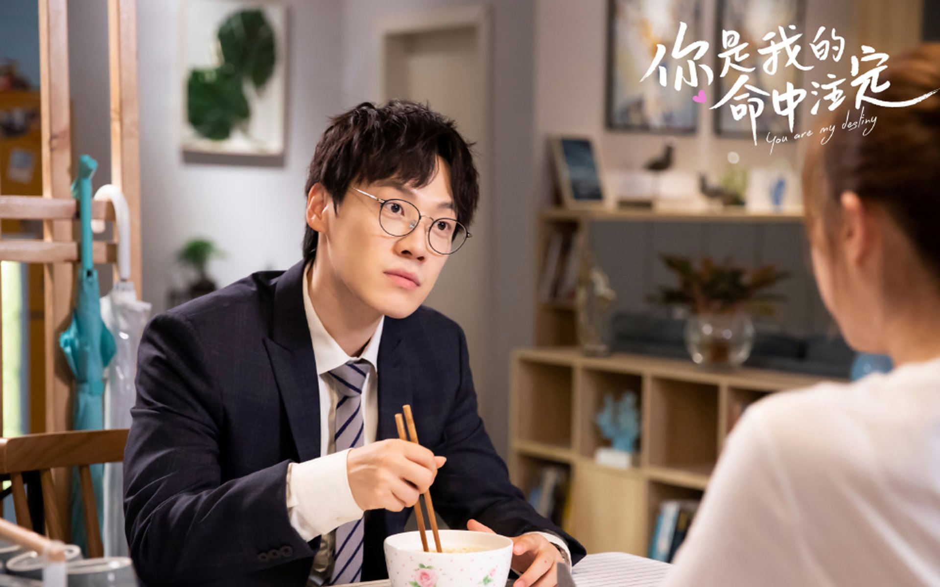 拜仁轻取塞内加尔，坎特惊艳四座，一场平行时空的足球碰撞