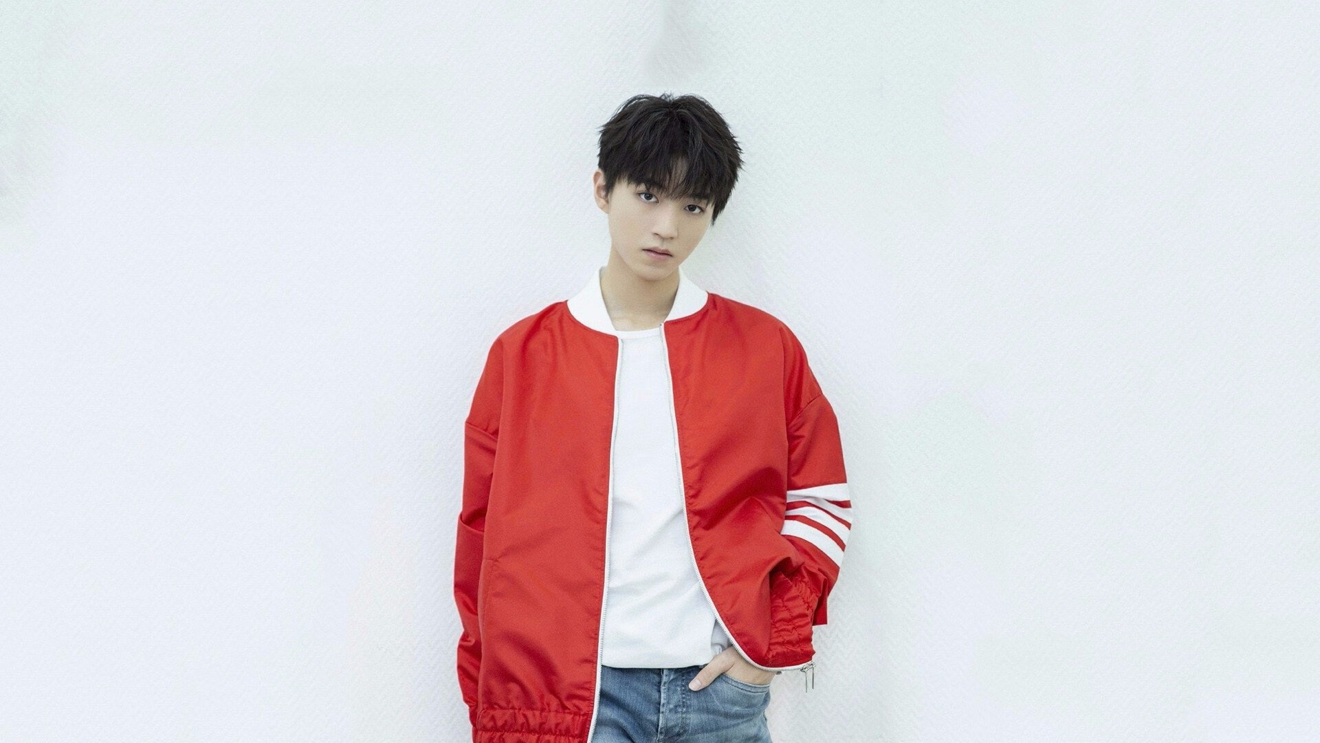 强点撕裂防线，团队终结悬念，西亚卡姆爆发引领魔术终结太阳连胜势头