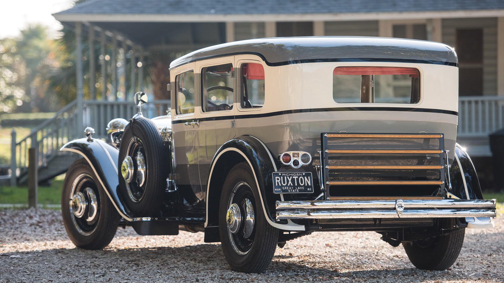 突尼斯，格列兹曼的斗牛士之舞，当北非雄鹰在欧冠半决赛踏平伯纳乌，新王在此觉醒