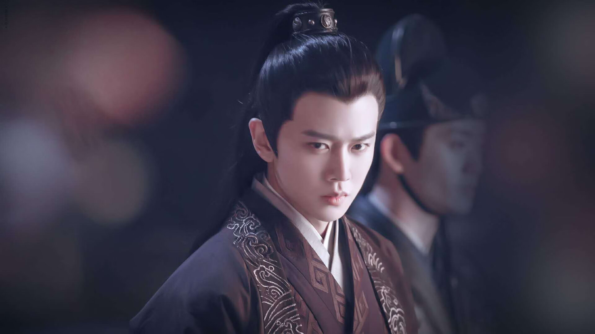 巴黎双子塔风暴,北京铁蹄下,文班亚马抢七夜写就神迹