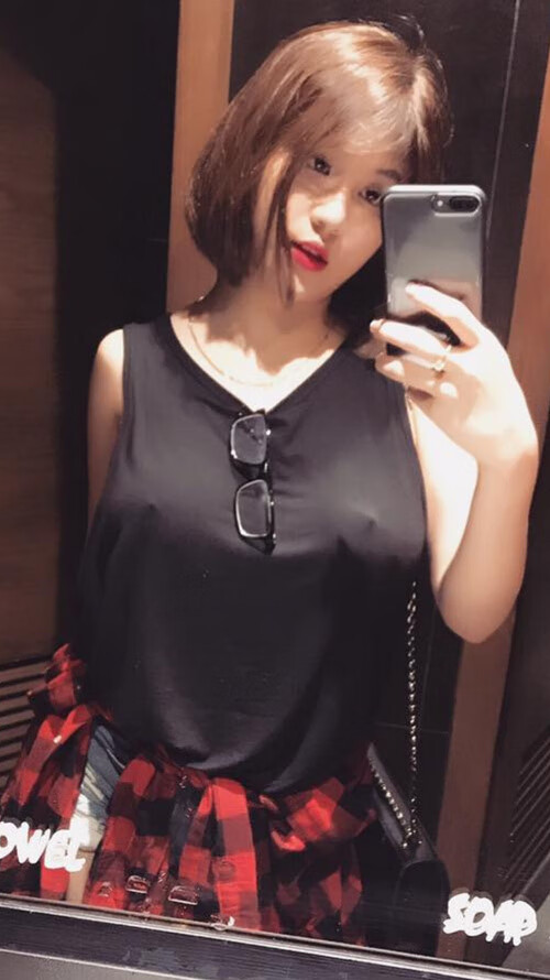唯一性的对决,当冰岛的铁血碾压伊拉克的坚韧,久保建英用天才写下不可复制的答案